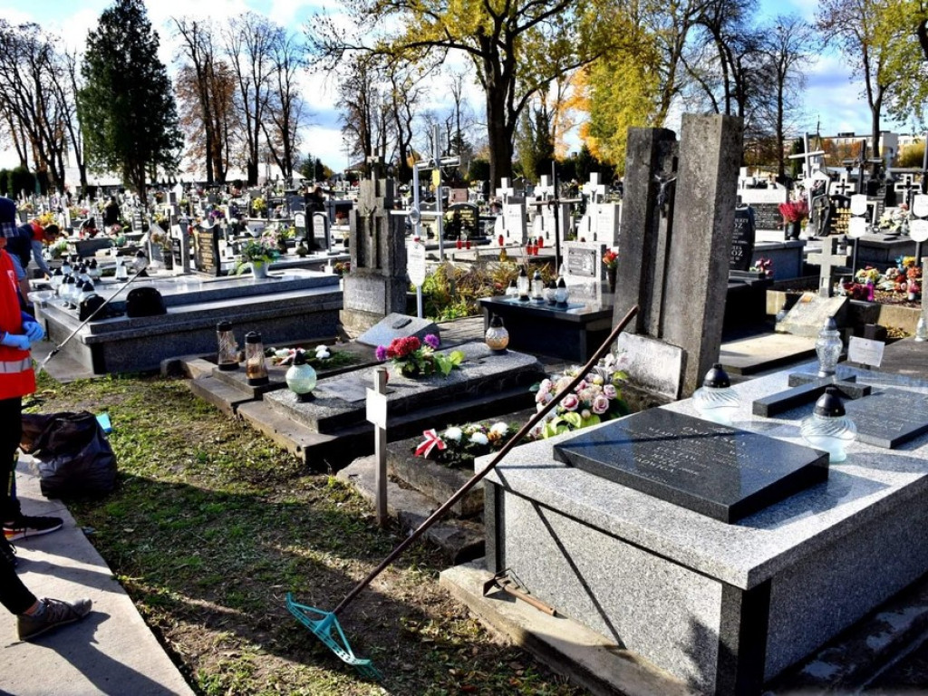 Hrubieszów: Pamięć o tych, co odeszli (ZDJĘCIA)