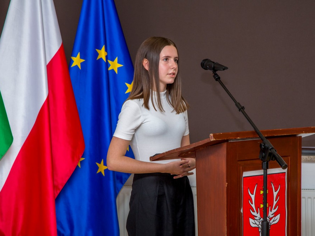 Hrubieszowska Nowa Młodzieżowa Rada Miasta rozpoczęła pracę (ZDJĘCIA)