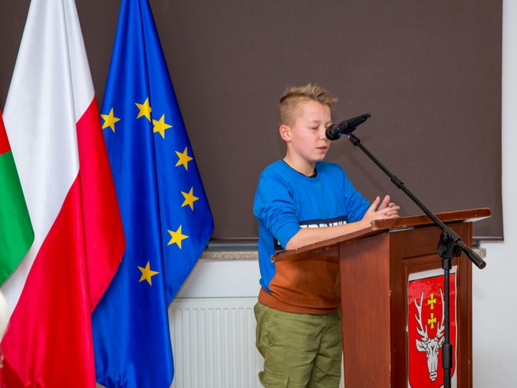 Hrubieszowska Nowa Młodzieżowa Rada Miasta rozpoczęła pracę (ZDJĘCIA)