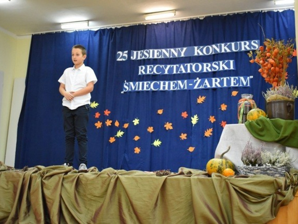 Gmina Hrubieszów: 25 Jesienny Konkurs Recytatorski 