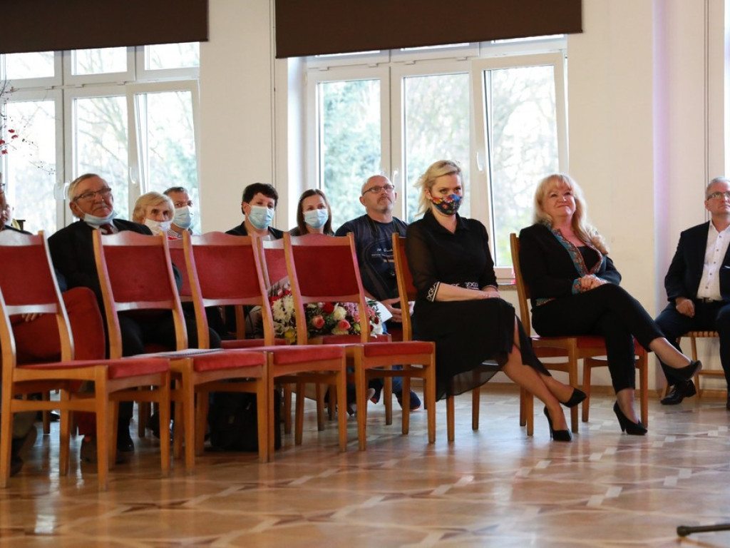 Hrubieszów: Grażyna Pukas autorką Najciekawszej Pracy Roku 2021 (ZDJĘCIA)
