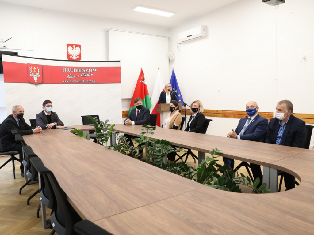 Porozumienie w sprawie budowy zalewu w Hrubieszowie podpisane (ZDJĘCIA)