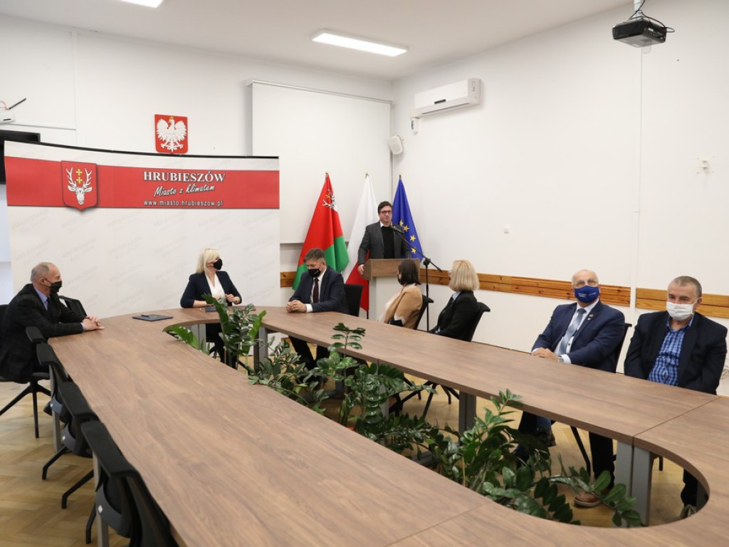 Porozumienie w sprawie budowy zalewu w Hrubieszowie podpisane (ZDJĘCIA)