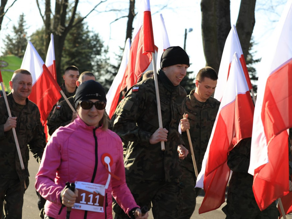 Hrubieszów: Pobiegli razem w Dniu Niepodległości (ZDJĘCIA)