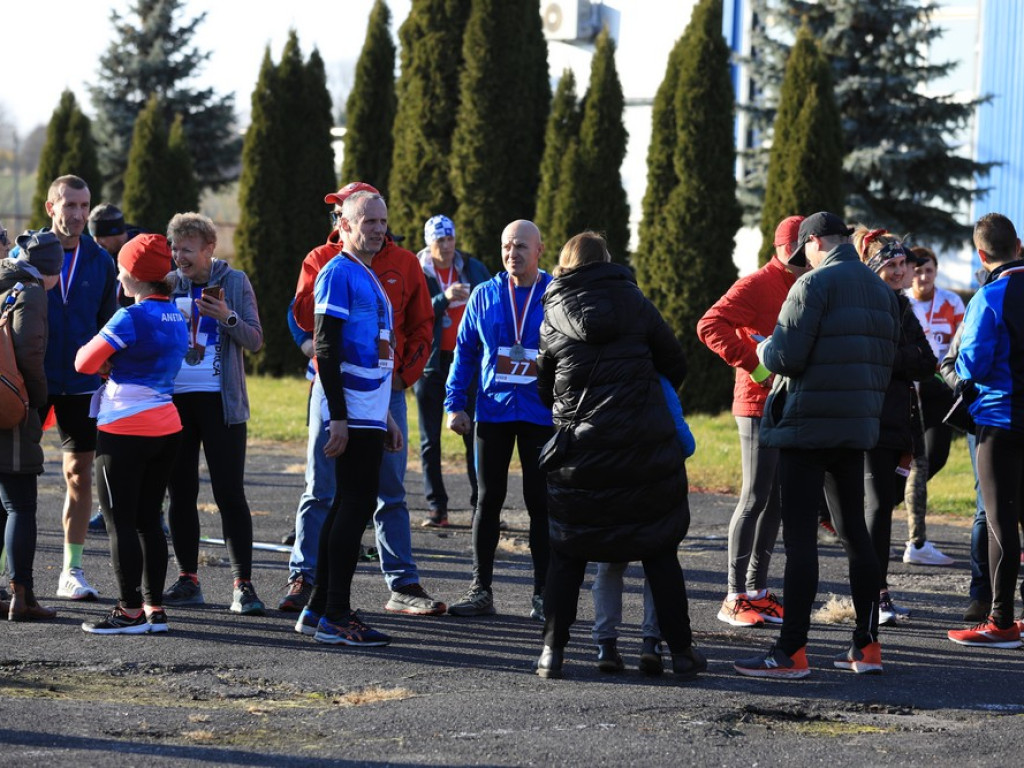 Hrubieszów: Pobiegli razem w Dniu Niepodległości (ZDJĘCIA)
