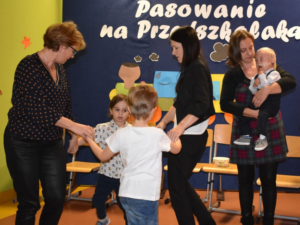 Pasowanie na przedszkolaka w Alojzowie (ZDJĘCIA)