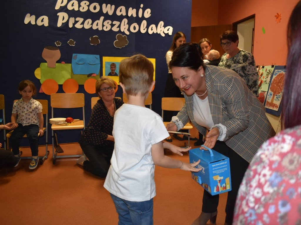 Pasowanie na przedszkolaka w Alojzowie (ZDJĘCIA)