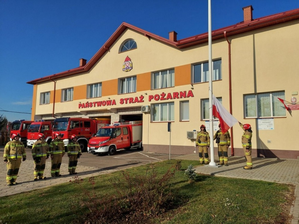 Hrubieszowscy strażacy w służbie dla Niepodległej (ZDJĘCIA)