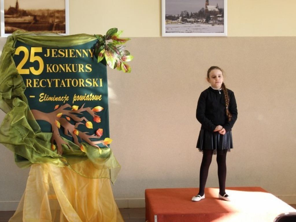 Trzeszczany: 25 Jesienny Konkurs Recytatorski rozstrzygnięty! (ZDJĘCIA)