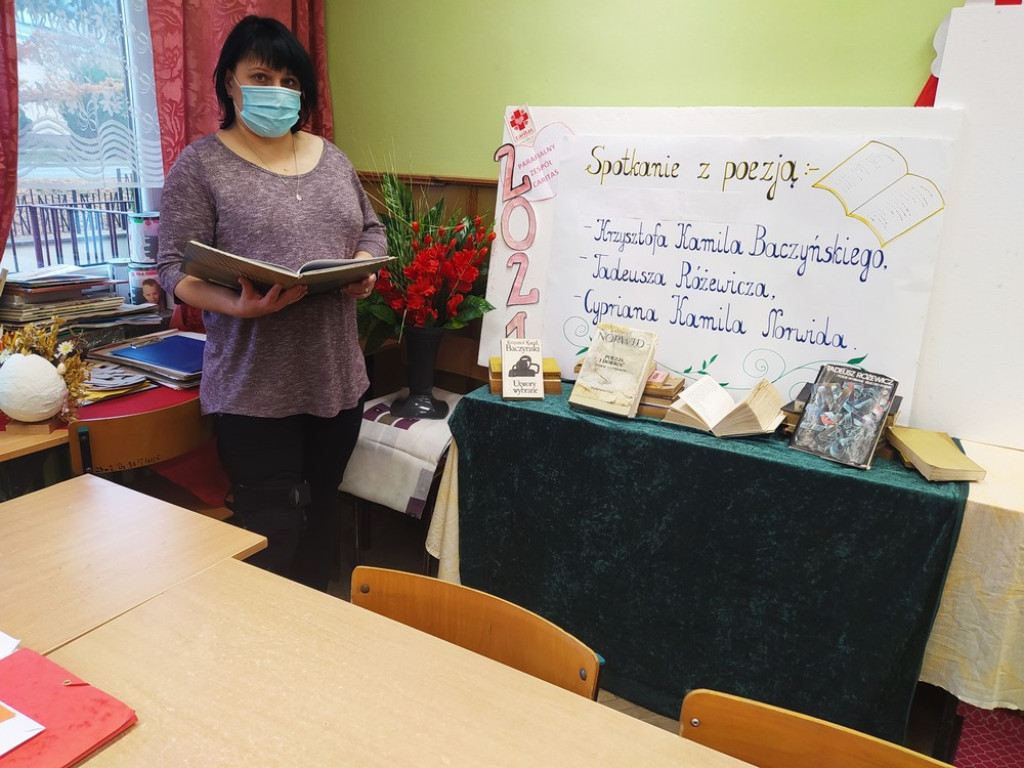 Caritas Hrubieszów: Spotkanie z poezją (ZDJĘCIA)