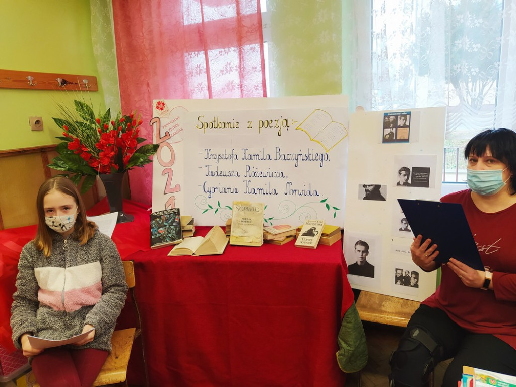 Caritas Hrubieszów: Spotkanie z poezją (ZDJĘCIA)