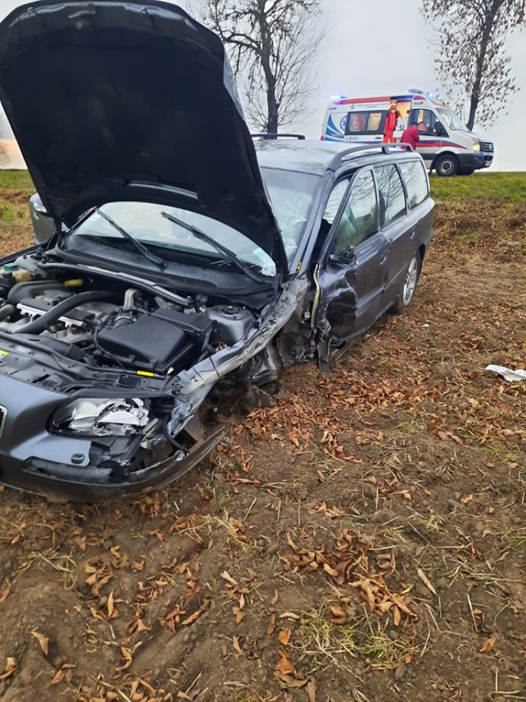 Zderzenie dwóch aut w Moniatyczach (ZDJĘCIA)