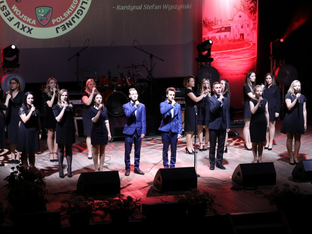 Koncert inauguracyjny XXV Festiwalu Pieśni Patriotycznej i Religijnej Wojska Polskiego (ZDJĘCIA)