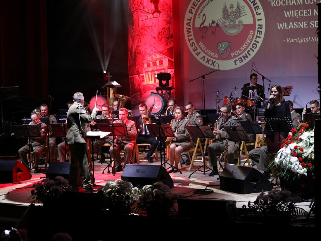 Koncert inauguracyjny XXV Festiwalu Pieśni Patriotycznej i Religijnej Wojska Polskiego (ZDJĘCIA)