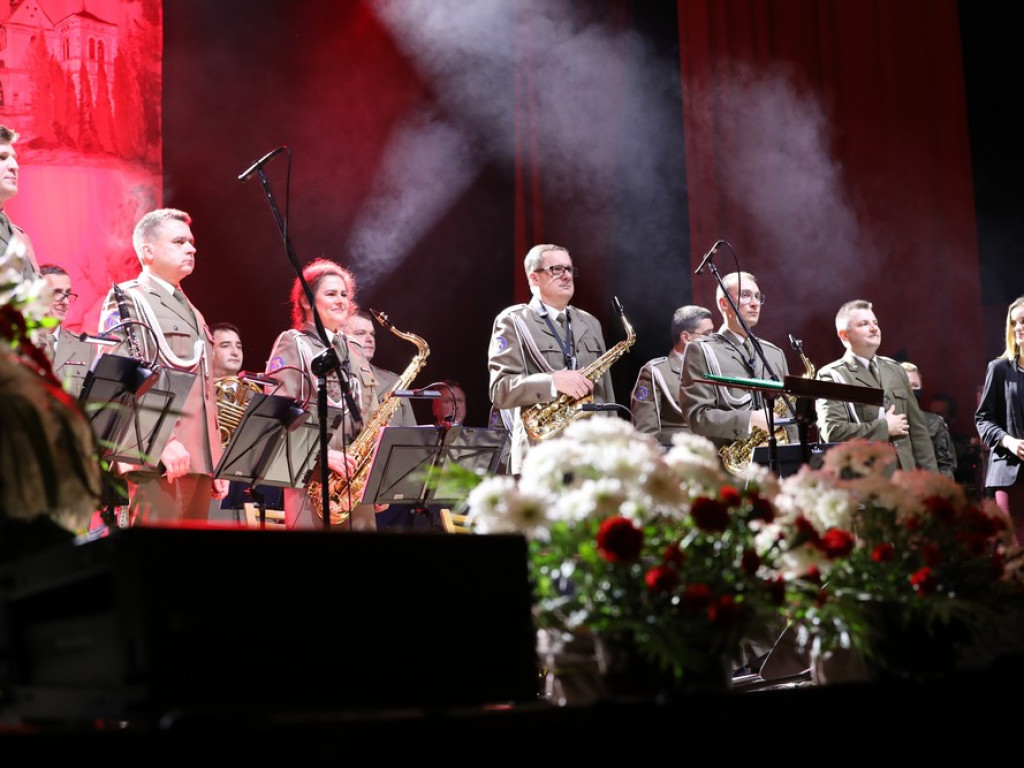 Koncert inauguracyjny XXV Festiwalu Pieśni Patriotycznej i Religijnej Wojska Polskiego (ZDJĘCIA)