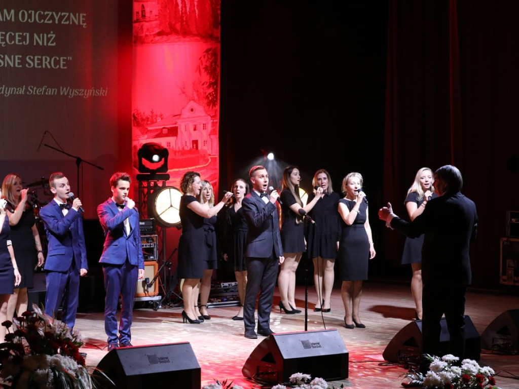Koncert inauguracyjny XXV Festiwalu Pieśni Patriotycznej i Religijnej Wojska Polskiego (ZDJĘCIA)