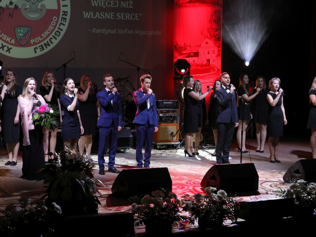 Koncert inauguracyjny XXV Festiwalu Pieśni Patriotycznej i Religijnej Wojska Polskiego (ZDJĘCIA)