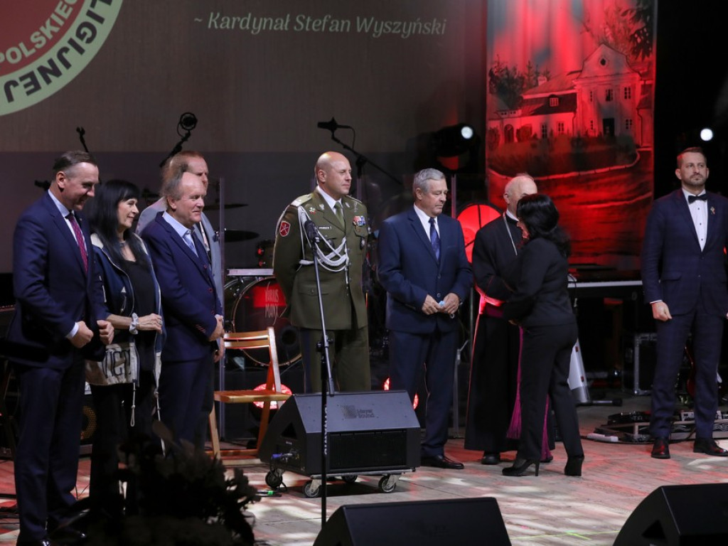 Koncert galowy XXV Festiwalu Pieśni Patriotycznej i Religijnej Wojska Polskiego (ZDJĘCIA)