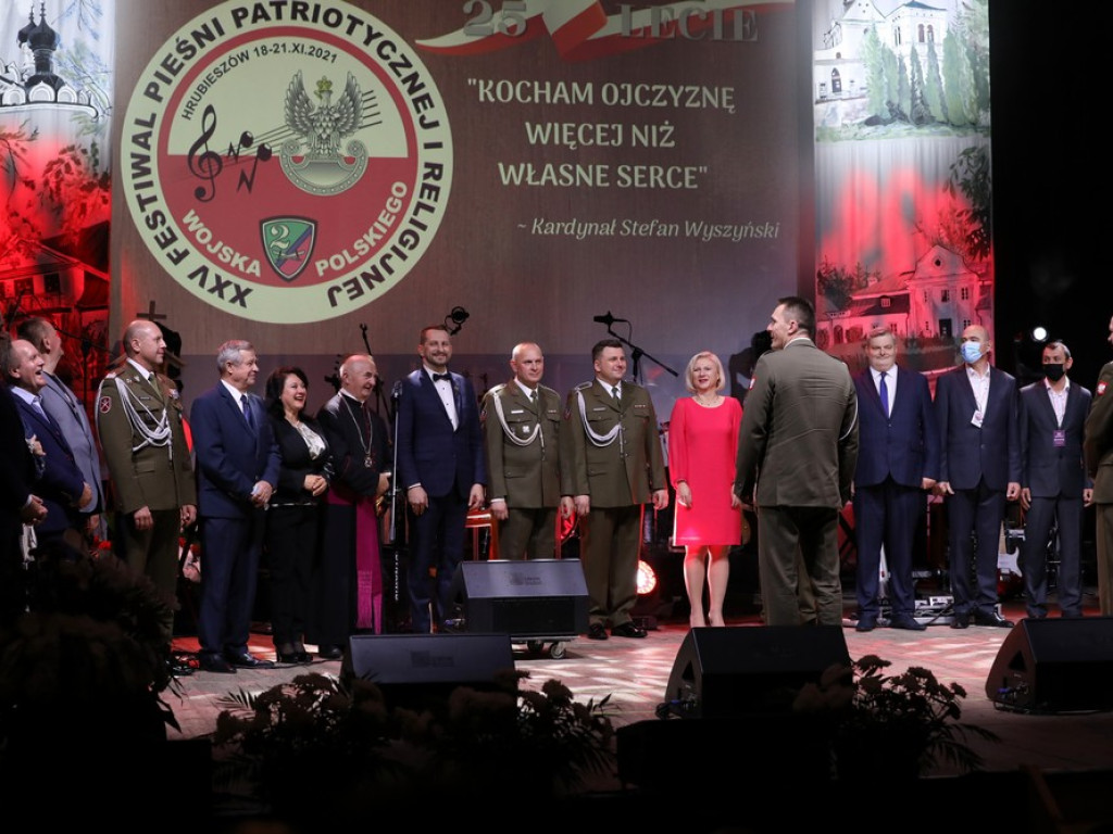 Koncert galowy XXV Festiwalu Pieśni Patriotycznej i Religijnej Wojska Polskiego (ZDJĘCIA)