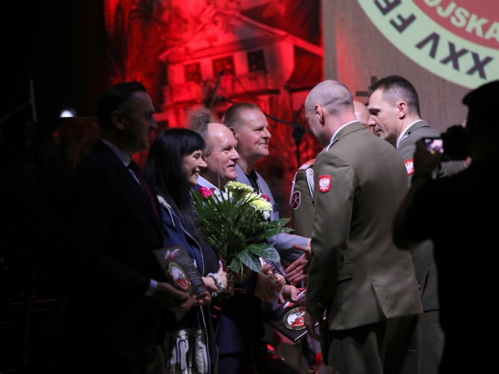 Koncert galowy XXV Festiwalu Pieśni Patriotycznej i Religijnej Wojska Polskiego (ZDJĘCIA)