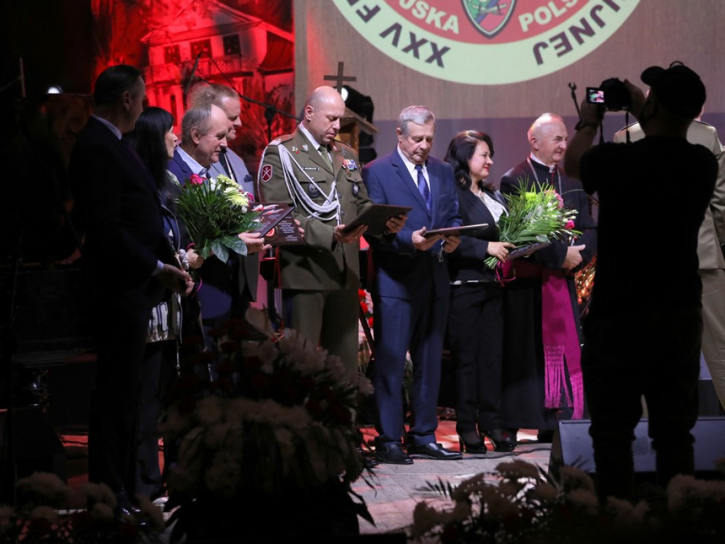 Koncert galowy XXV Festiwalu Pieśni Patriotycznej i Religijnej Wojska Polskiego (ZDJĘCIA)