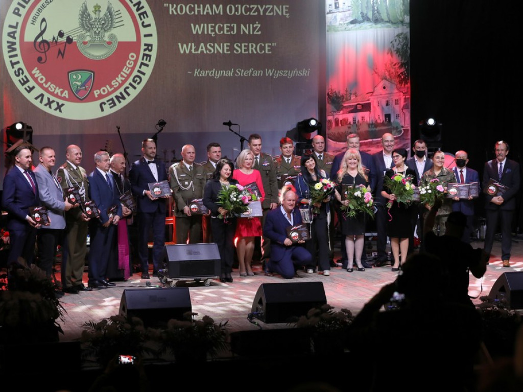 Koncert galowy XXV Festiwalu Pieśni Patriotycznej i Religijnej Wojska Polskiego (ZDJĘCIA)
