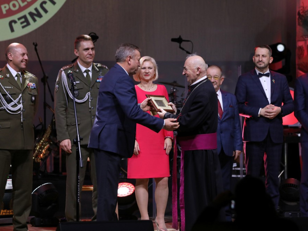 Koncert galowy XXV Festiwalu Pieśni Patriotycznej i Religijnej Wojska Polskiego (ZDJĘCIA)