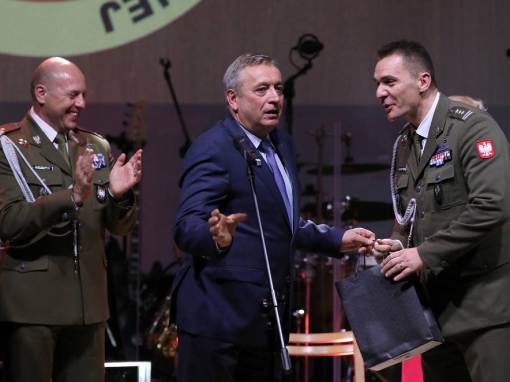 Koncert galowy XXV Festiwalu Pieśni Patriotycznej i Religijnej Wojska Polskiego (ZDJĘCIA)