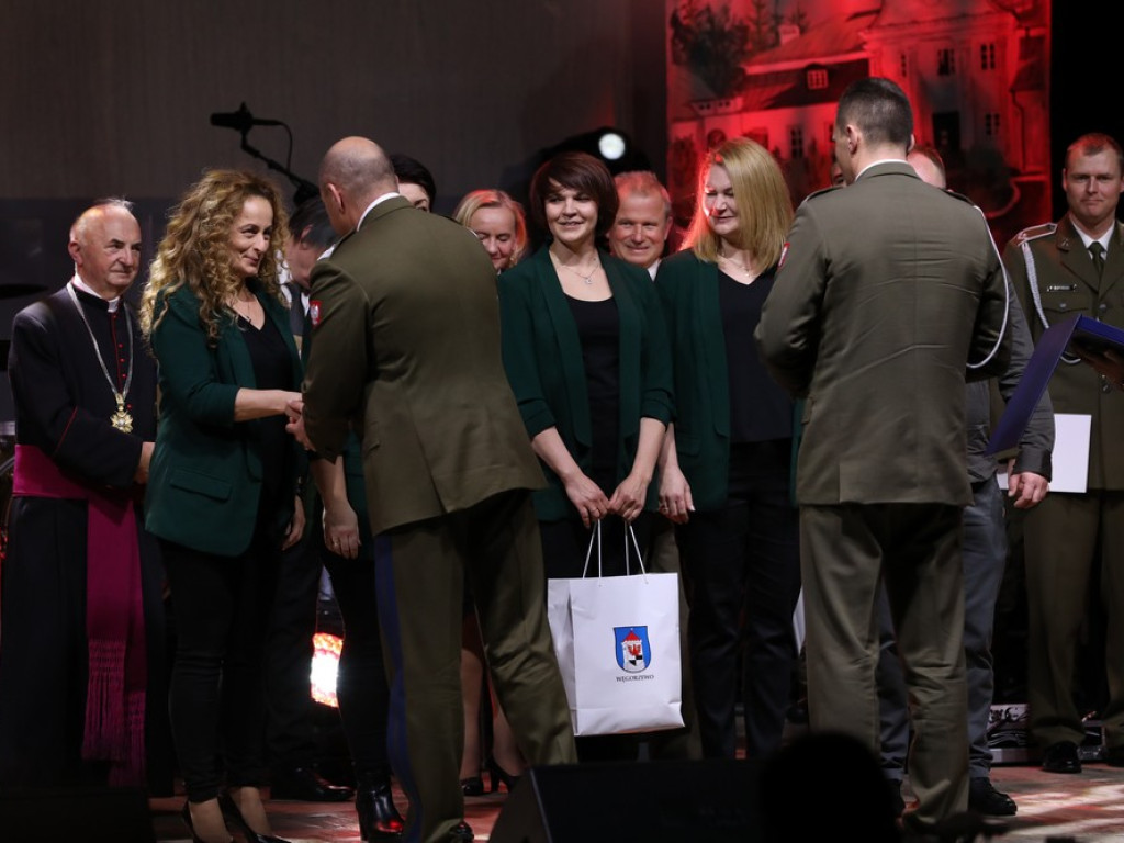 Koncert galowy XXV Festiwalu Pieśni Patriotycznej i Religijnej Wojska Polskiego (ZDJĘCIA)