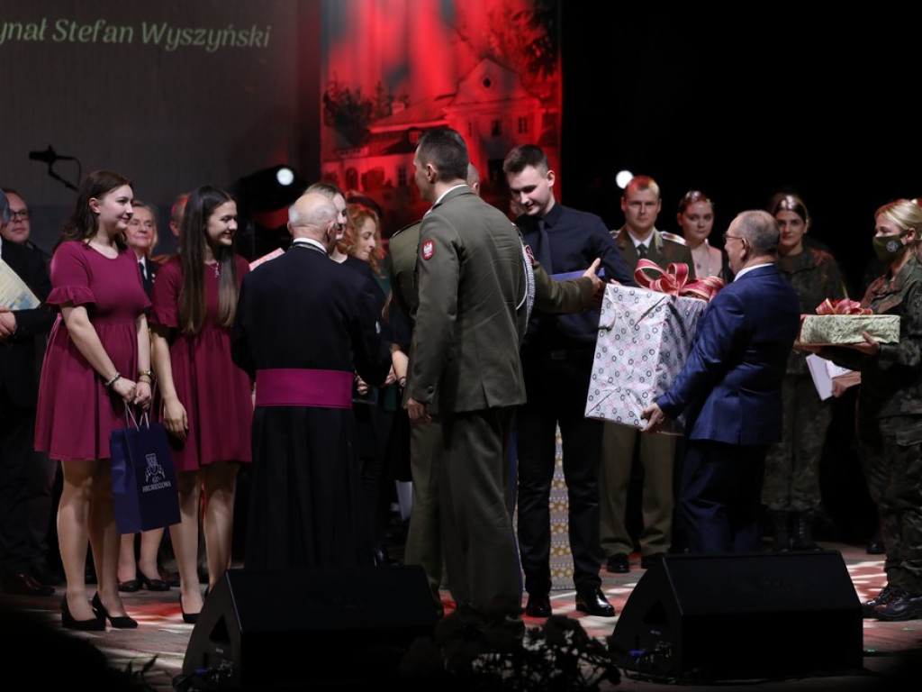 Koncert galowy XXV Festiwalu Pieśni Patriotycznej i Religijnej Wojska Polskiego (ZDJĘCIA)