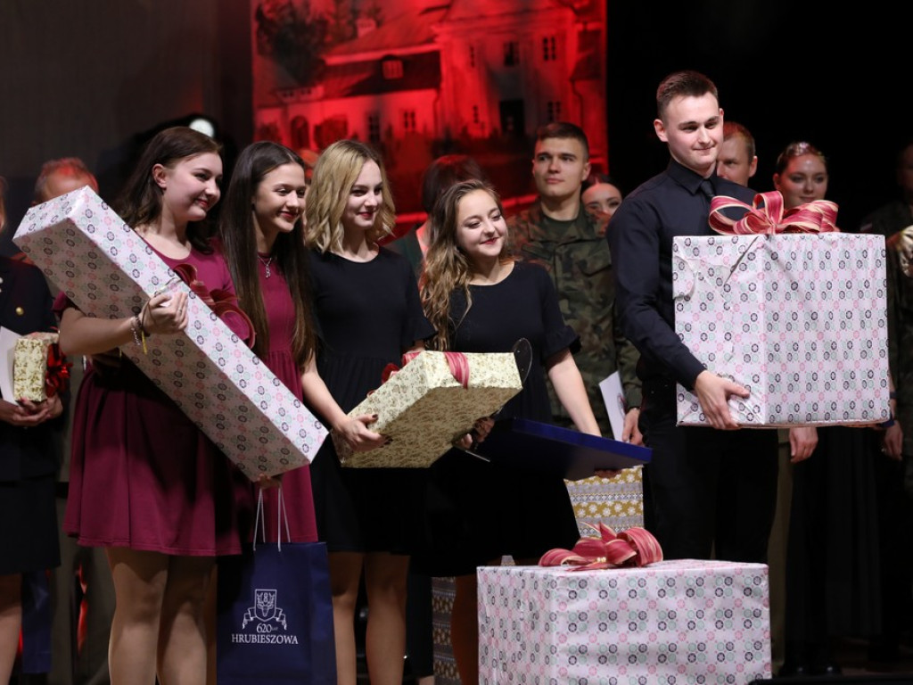 Koncert galowy XXV Festiwalu Pieśni Patriotycznej i Religijnej Wojska Polskiego (ZDJĘCIA)