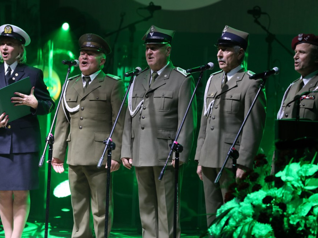 Koncert galowy XXV Festiwalu Pieśni Patriotycznej i Religijnej Wojska Polskiego (ZDJĘCIA)