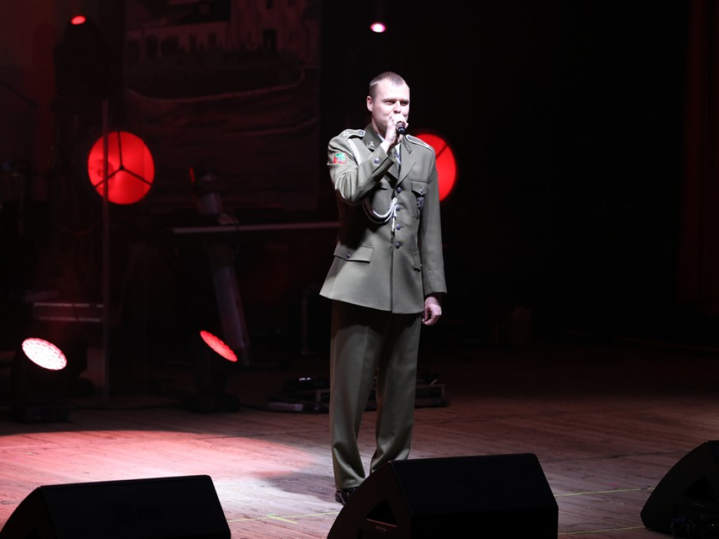 Koncert galowy XXV Festiwalu Pieśni Patriotycznej i Religijnej Wojska Polskiego (ZDJĘCIA)