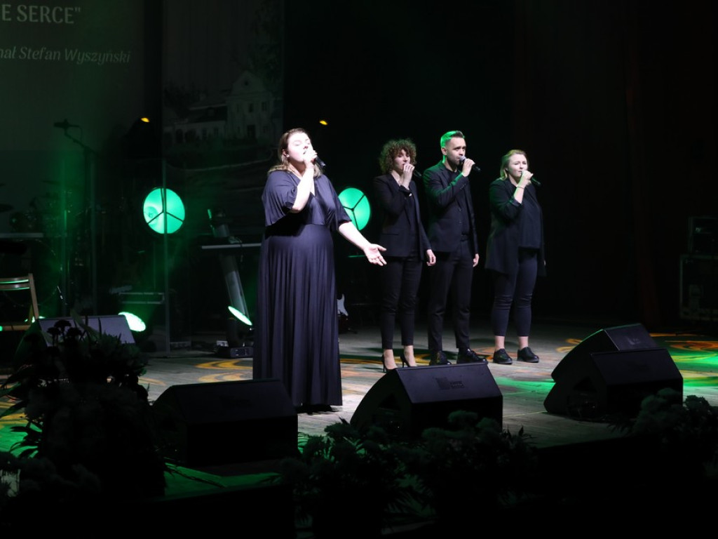 Koncert galowy XXV Festiwalu Pieśni Patriotycznej i Religijnej Wojska Polskiego (ZDJĘCIA)