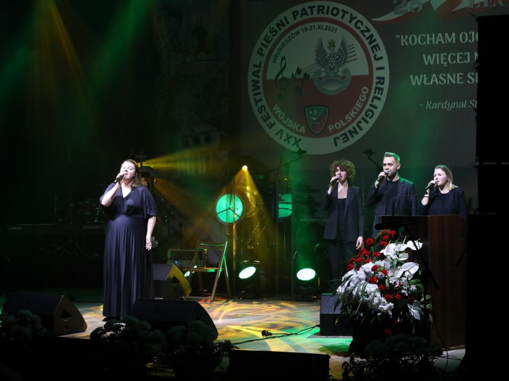 Koncert galowy XXV Festiwalu Pieśni Patriotycznej i Religijnej Wojska Polskiego (ZDJĘCIA)