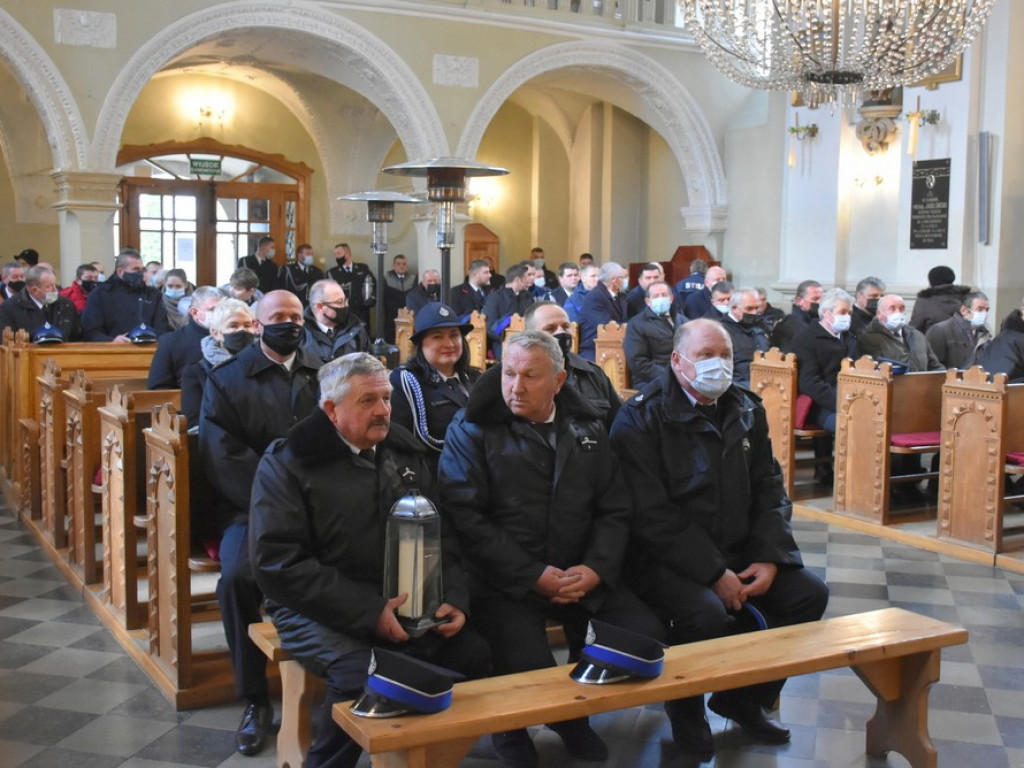 Uchanie: Powiatowe Zaduszki Strażackie (ZDJĘCIA)