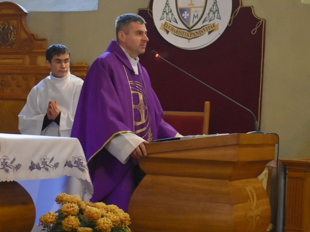Uchanie: Powiatowe Zaduszki Strażackie (ZDJĘCIA)