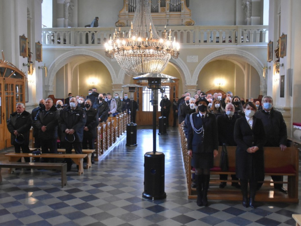 Uchanie: Powiatowe Zaduszki Strażackie (ZDJĘCIA)