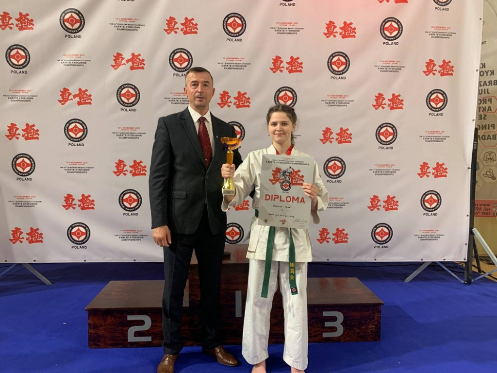 Rozmowa z Wicemistrzynią Europy i Mistrzynią Polski w karate kyokushin Matyldą Bień (ZDJĘCIA)