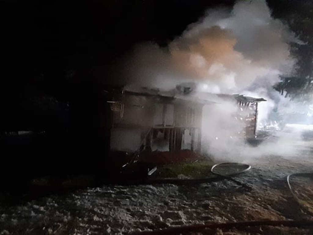 Gmina Mircze: Pożar domu w Tuczapach. Straty oszacowano na 100 tys. (ZDJĘCIA)