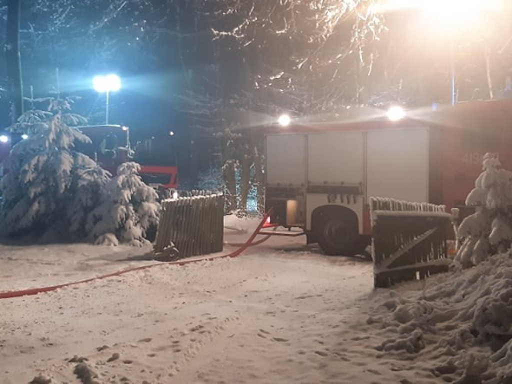 Gmina Mircze: Pożar domu w Tuczapach. Straty oszacowano na 100 tys. (ZDJĘCIA)