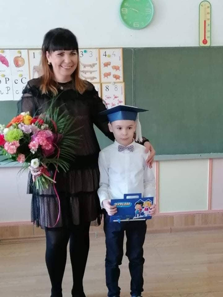 Ślubowanie klas I i II w hrubieszowskiej Dwójce (ZDJĘCIA)