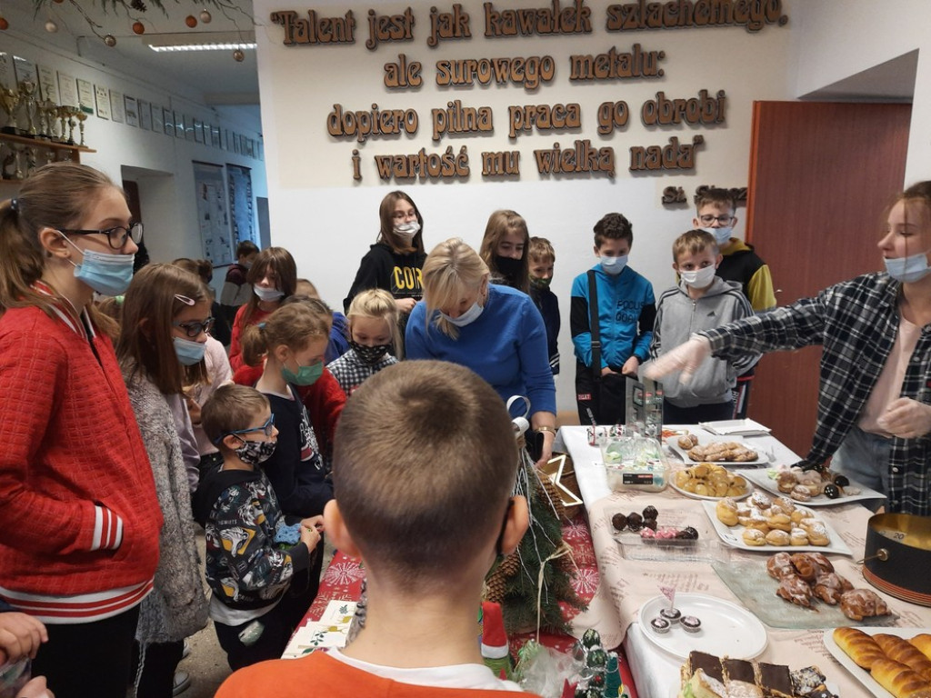 Słodki Kiermasz w Czerniczynie (ZDJĘCIA)