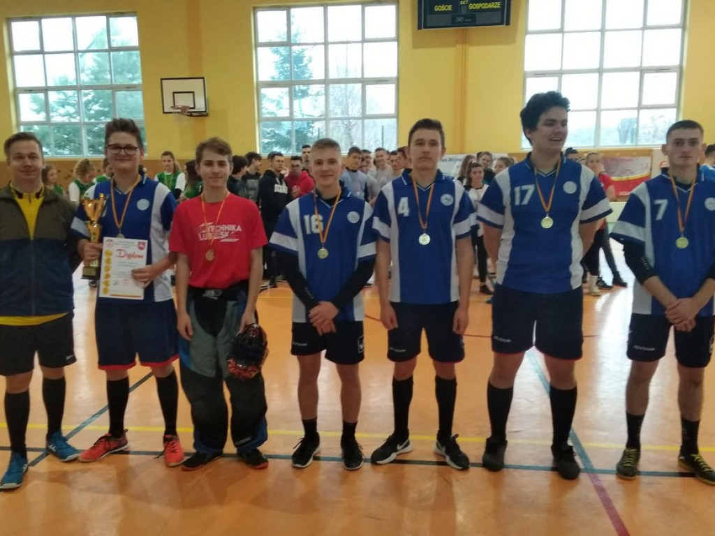 Dwójka, Trójka i Kościuszko mistrzami województwa w unihokeju! (ZDJĘCIA)
