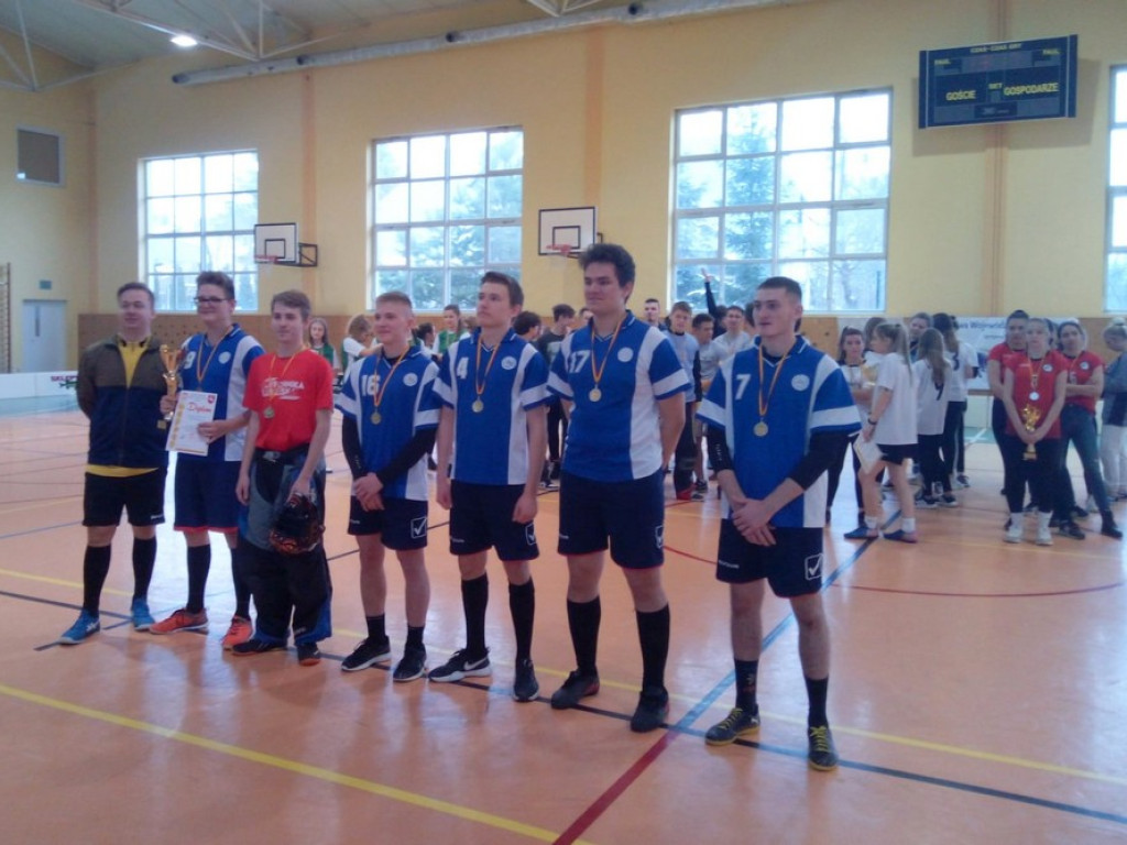 Dwójka, Trójka i Kościuszko mistrzami województwa w unihokeju! (ZDJĘCIA)