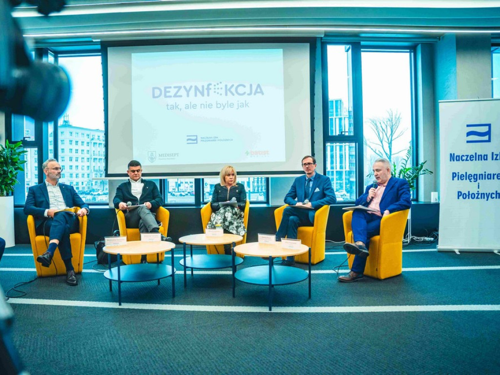 Pielęgniarki i położne alarmują: Pseudodezynfekcja zalewa rynek (ZDJĘCIA)