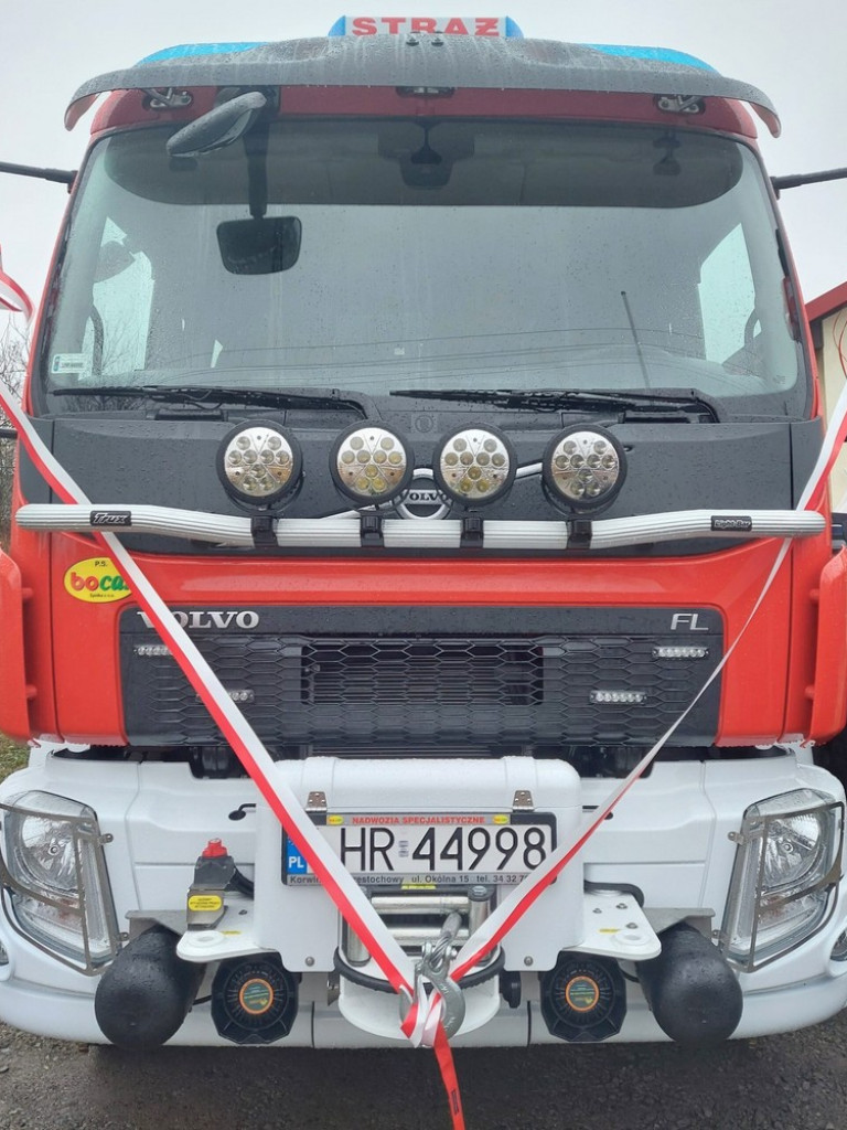 Strażacy z Teptiukowa mają nowy samochód ratowniczo-gaśniczy (ZDJĘCIA)