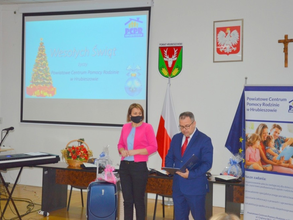 Hrubieszów: Konkurs na plakat promujący rodzicielstwo zastępcze rozstrzygnięty! (ZDJĘCIA)