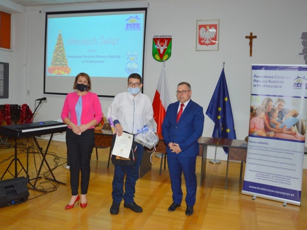 Hrubieszów: Konkurs na plakat promujący rodzicielstwo zastępcze rozstrzygnięty! (ZDJĘCIA)