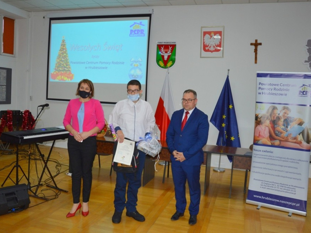 Hrubieszów: Konkurs na plakat promujący rodzicielstwo zastępcze rozstrzygnięty! (ZDJĘCIA)